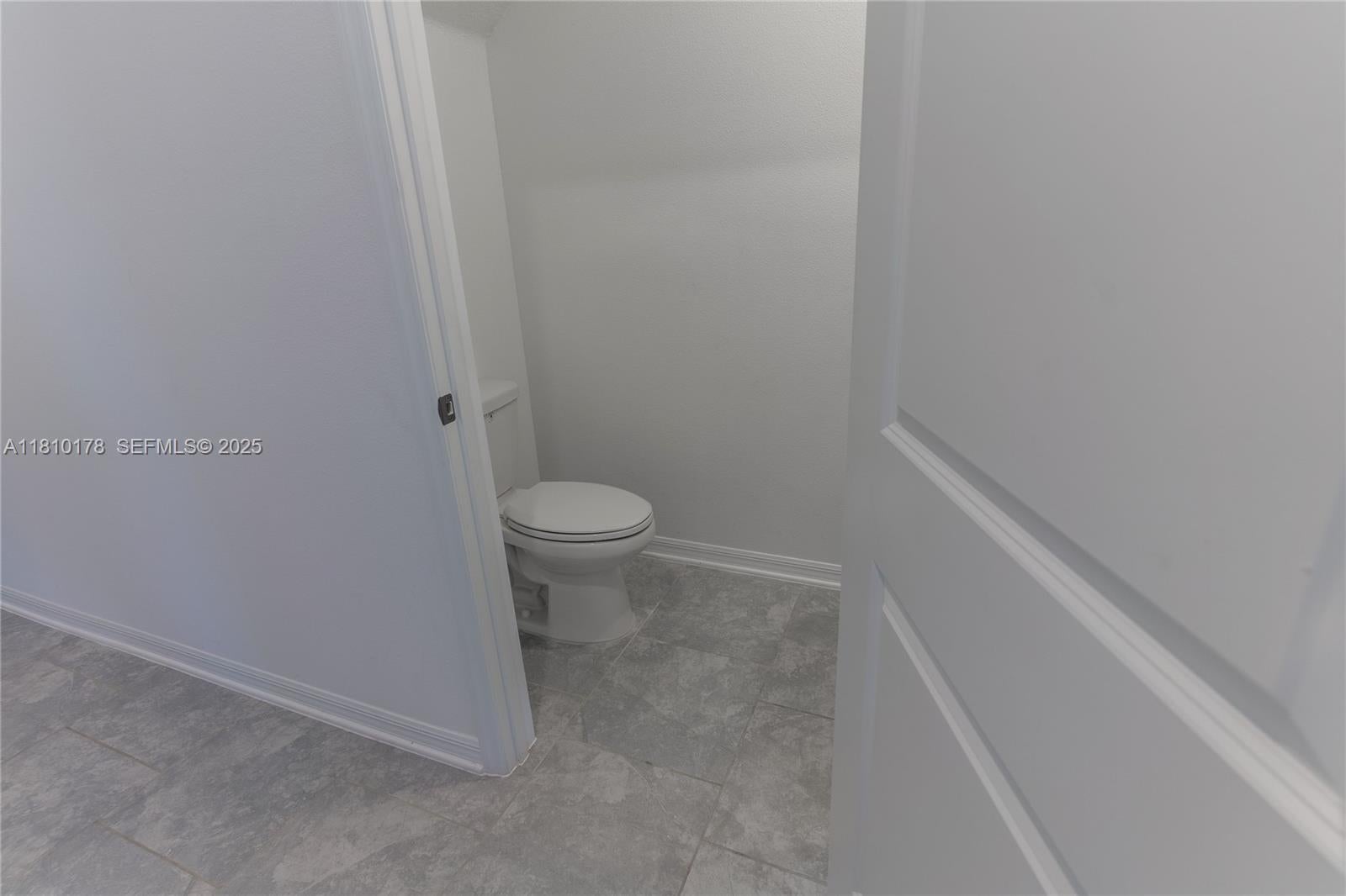 934 Cattleman St, Winter Haven, FL 33884 photo