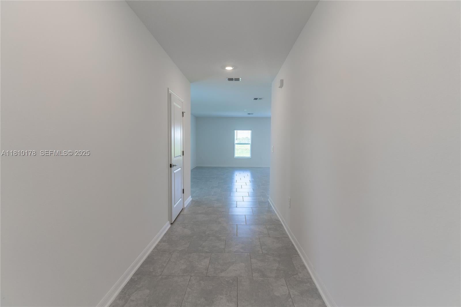 934 Cattleman St, Winter Haven, FL 33884 photo
