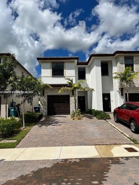 Townhouse in Homestead FL 25344 107th Ct.jpg