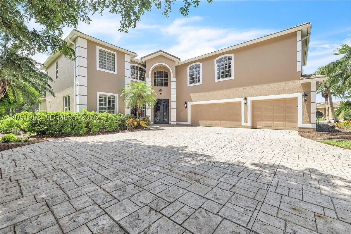 12898 Kedleston Cir, Fort Myers, FL 33912 photo