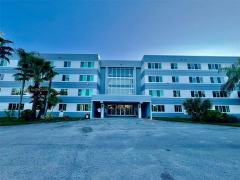 Condominium in Homestead FL 14830 Naranja Lakes Blvd.jpg