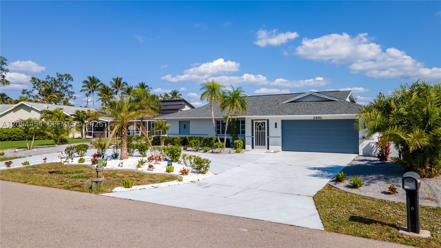 3405 16 Pl, Cape Coral, FL 33904