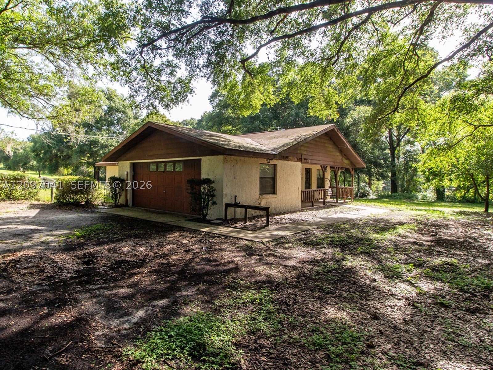 15233 SE 175 St, Weirsdale, FL 32195 photo