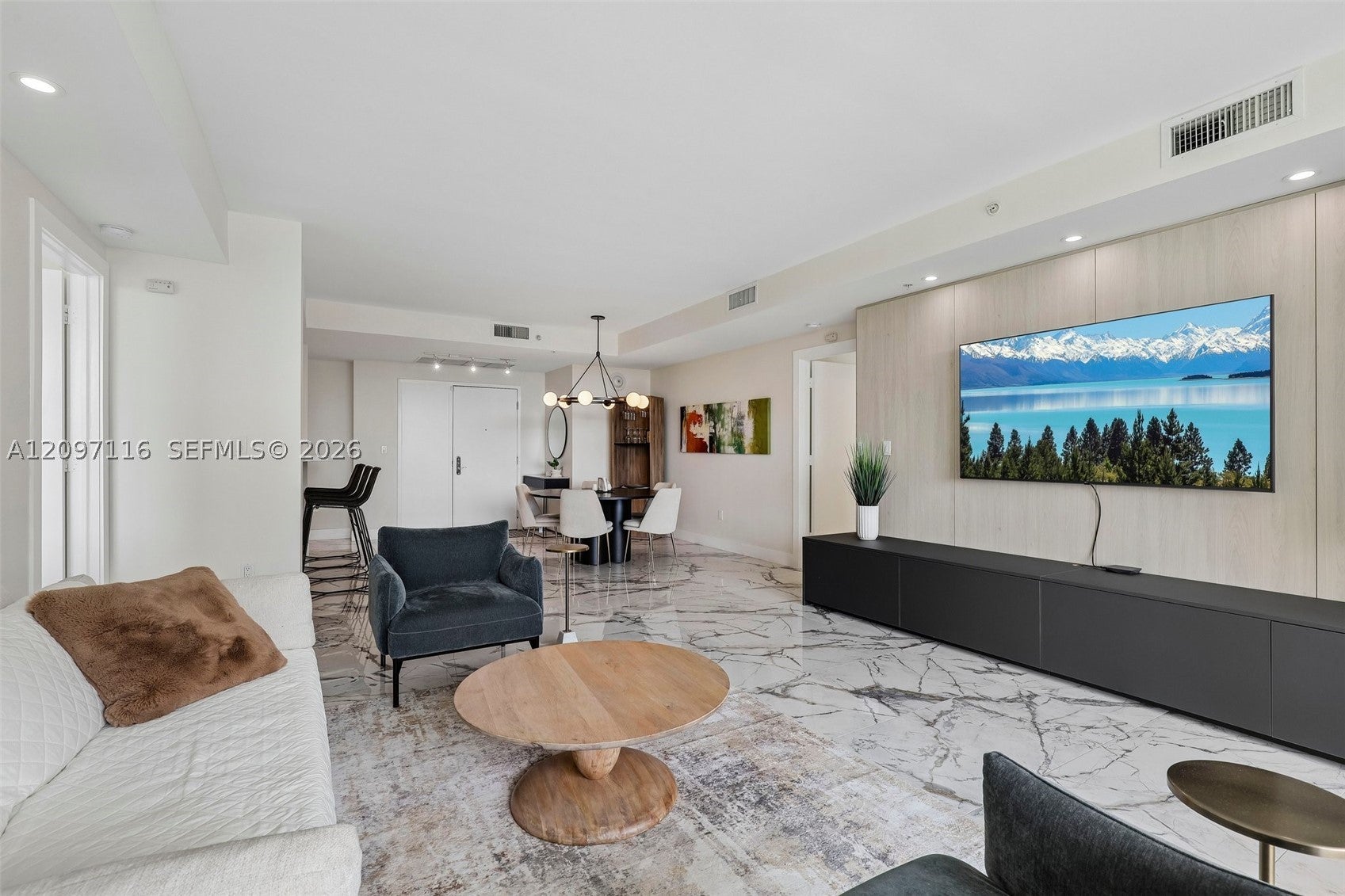 3400 SW 27th Ave #605, Miami, FL 33133 photo