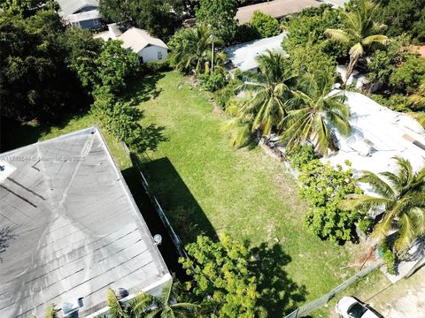  in Miami FL 125 NE 55th St 6.jpg