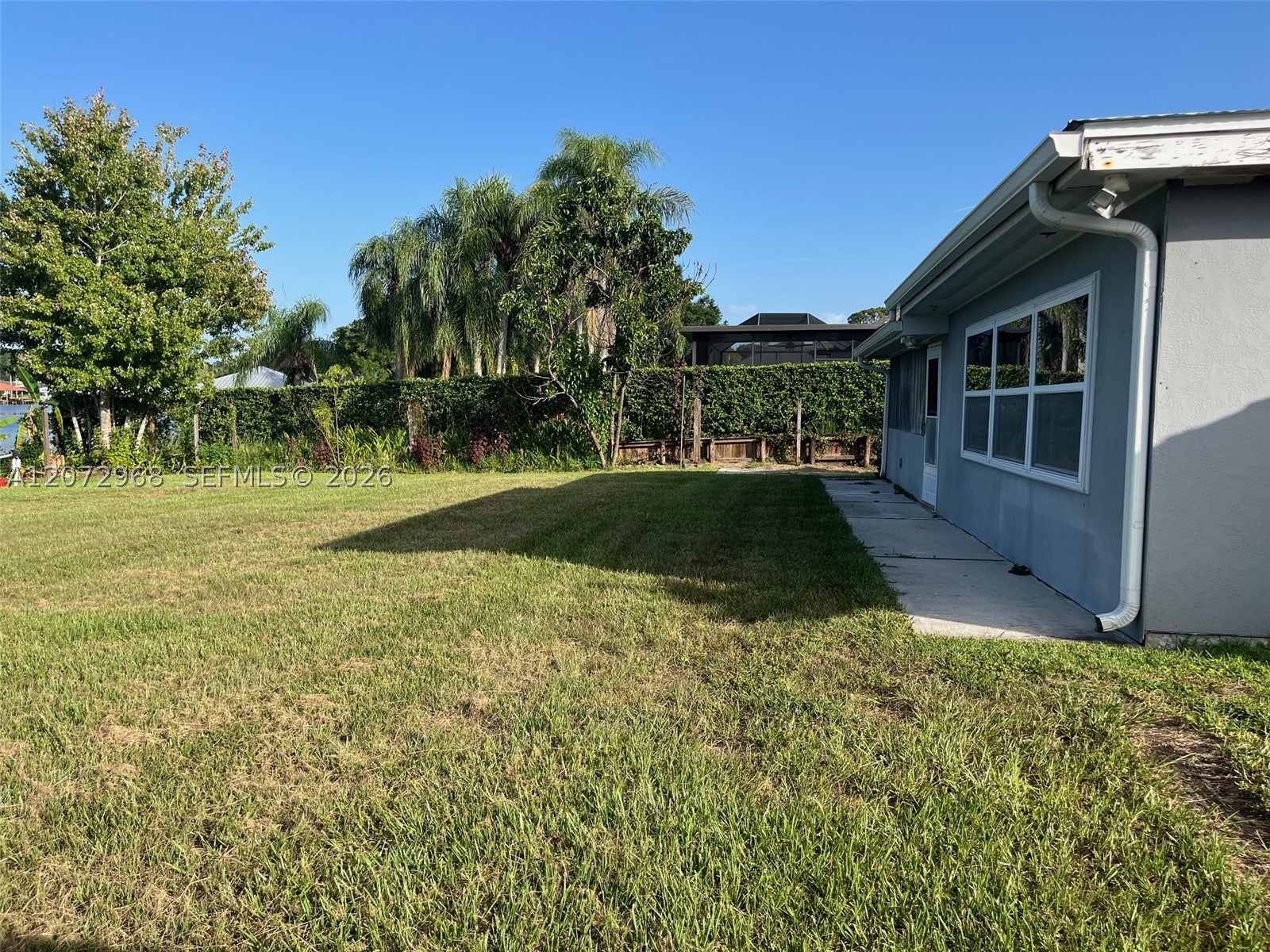 1052 Lake Carrie Dr, Lake Placid, FL 33852 photo