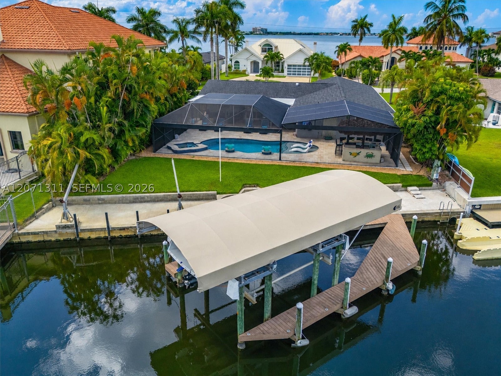 1633 Edith Esplande, Cape Coral, FL 33904 photo