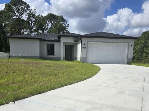 Single Family Residence in Other City - In The State Of Florida FL 2614 W 71st.jpg