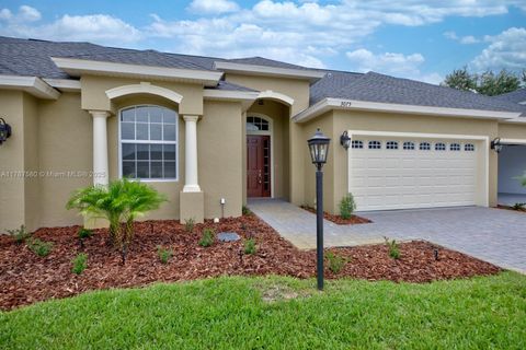 Single Family Residence in Sebring FL 3075 Royal Oaks Court.jpg