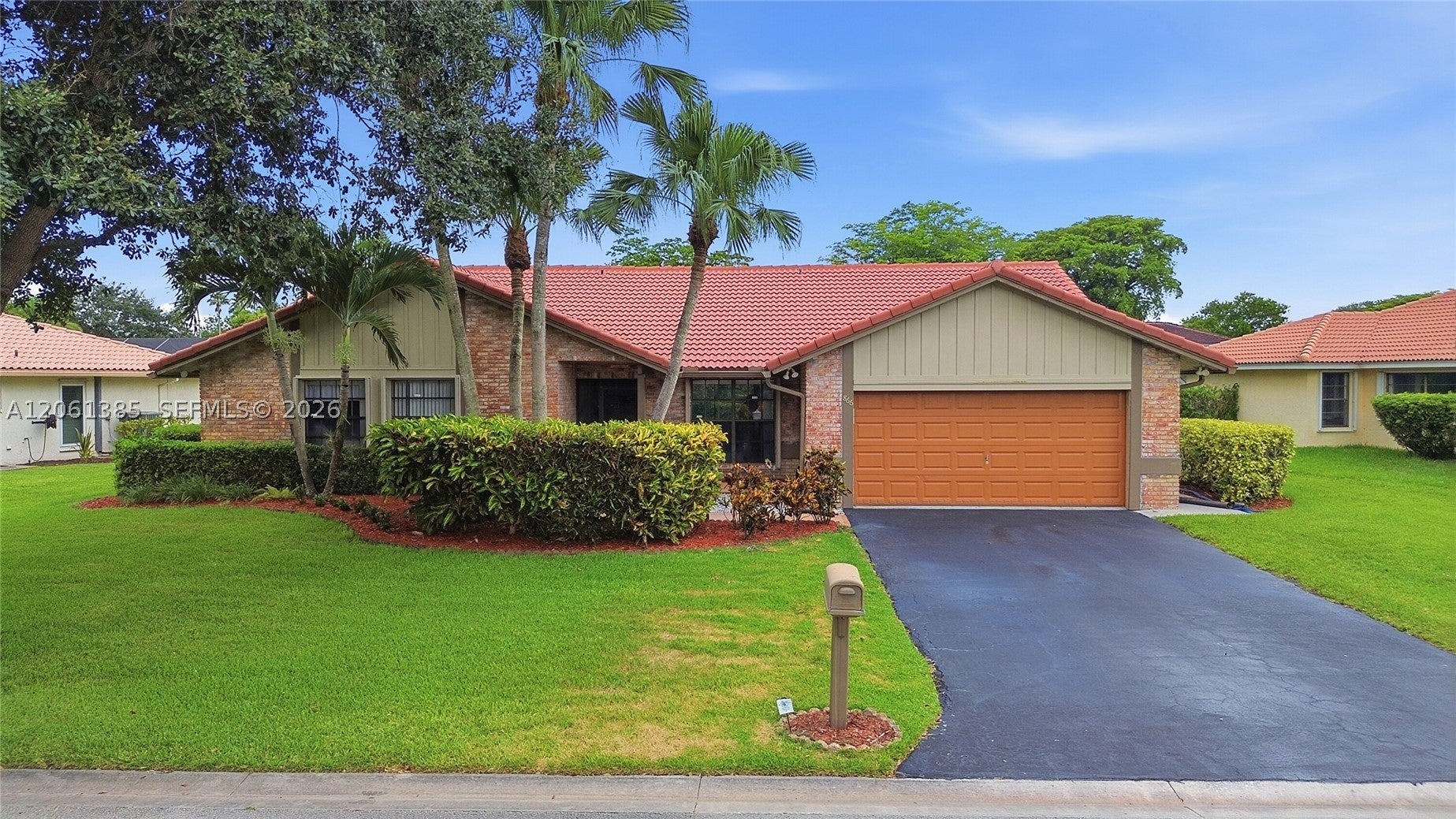 866 110th Ave, Coral Springs, FL 33071