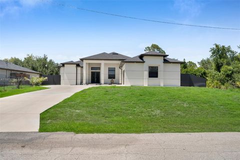 Single Family Residence in Other City - In The State Of Florida FL 3316 13th st w St.jpg