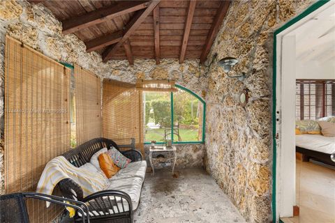 Condominium in Coral Gables FL 1301 Milan Ave #3.jpg
