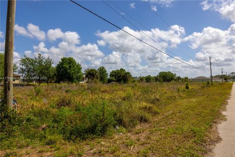  in Lehigh Acres FL 3822 22nd St W St.jpg