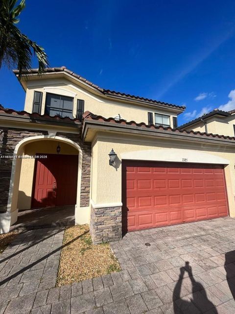 Single Family Residence in Hialeah FL 3385 W 86th Ter.jpg