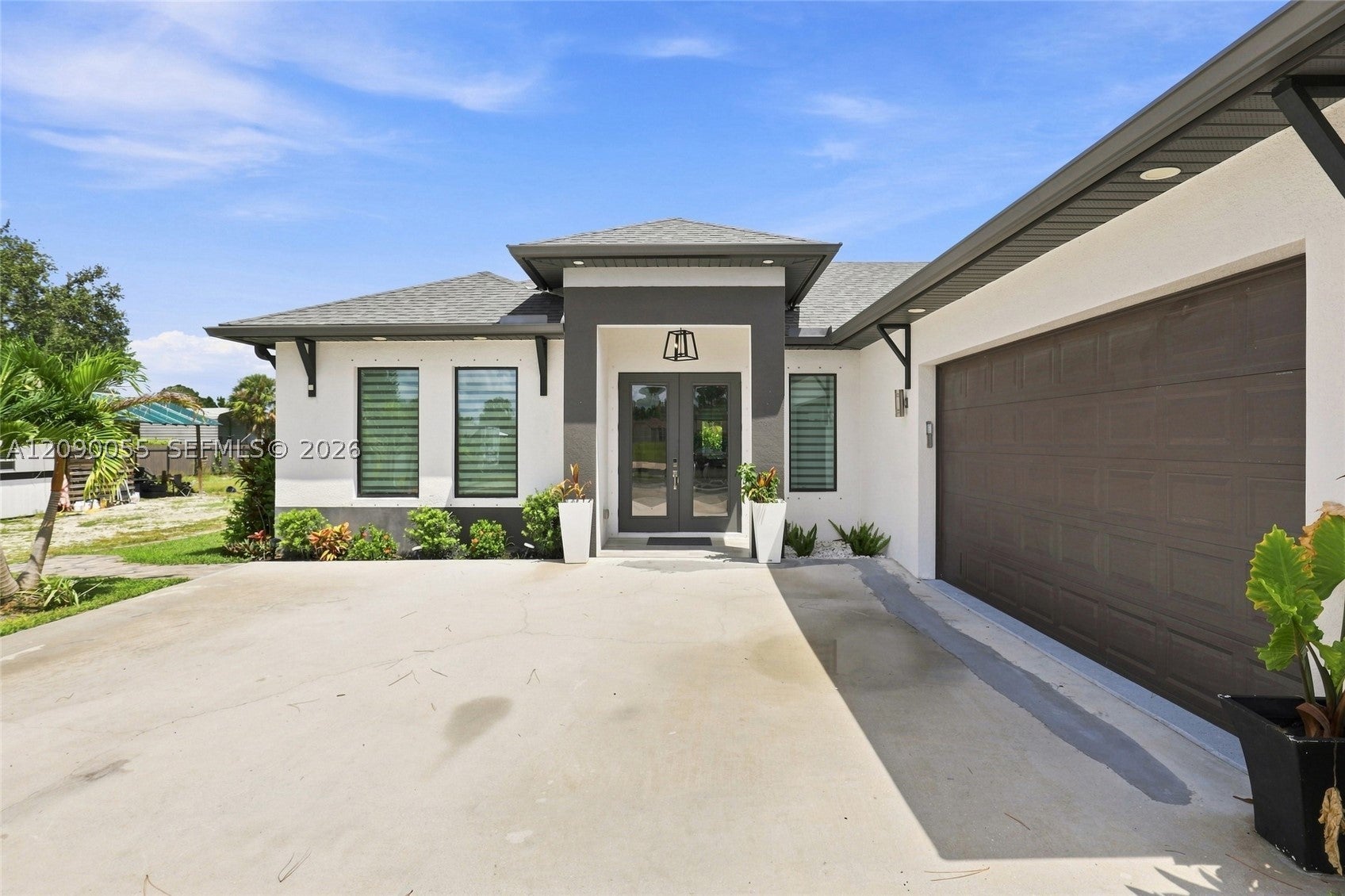 2885 41 Ave, Naples, FL 34120 photo