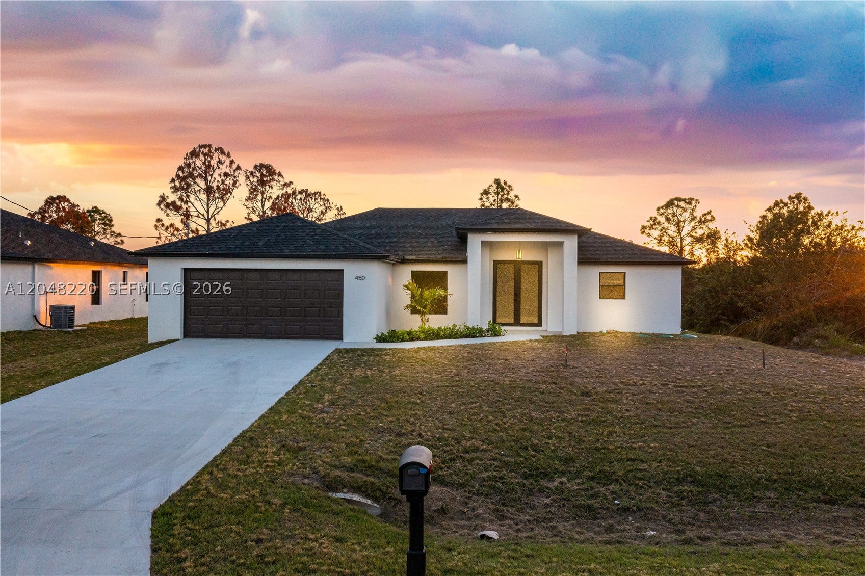450 Mercedes Ct, Lehigh Acres, FL 33972