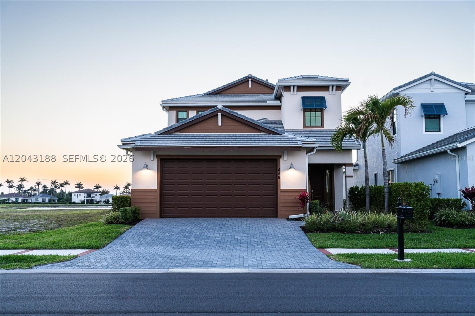 449 Fascino Cir, Port Saint Lucie, FL 34984