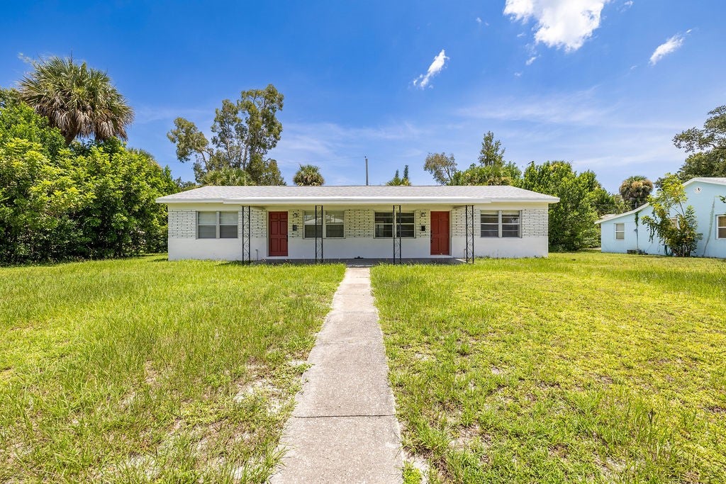 2340 16 Ave, Vero Beach, FL 32960