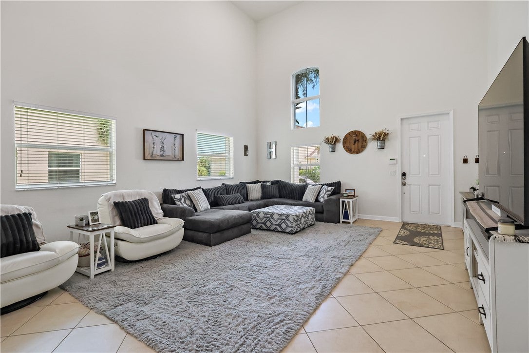 1782 Berkshire Cir, Vero Beach, FL 32968 photo