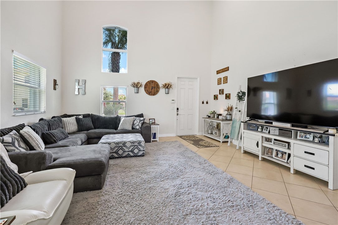 1782 Berkshire Cir, Vero Beach, FL 32968 photo