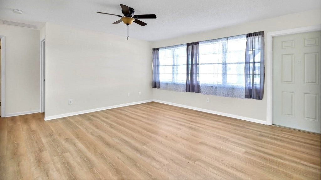 1074 Barber St, Sebastian, FL 32958 photo