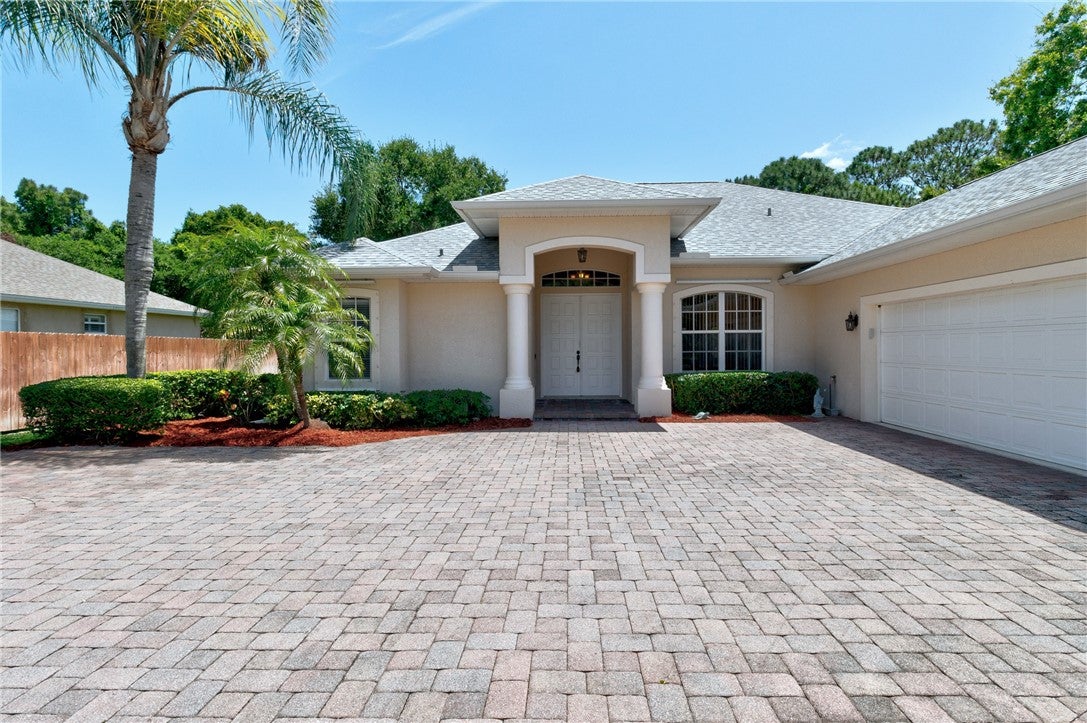 6760 49 Ct, Vero Beach, FL 32967 photo