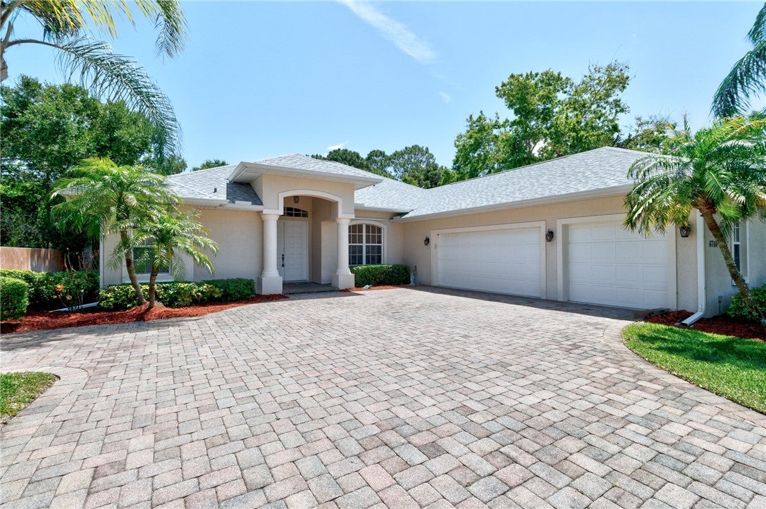 6760 49 Ct, Vero Beach, FL 32967 photo