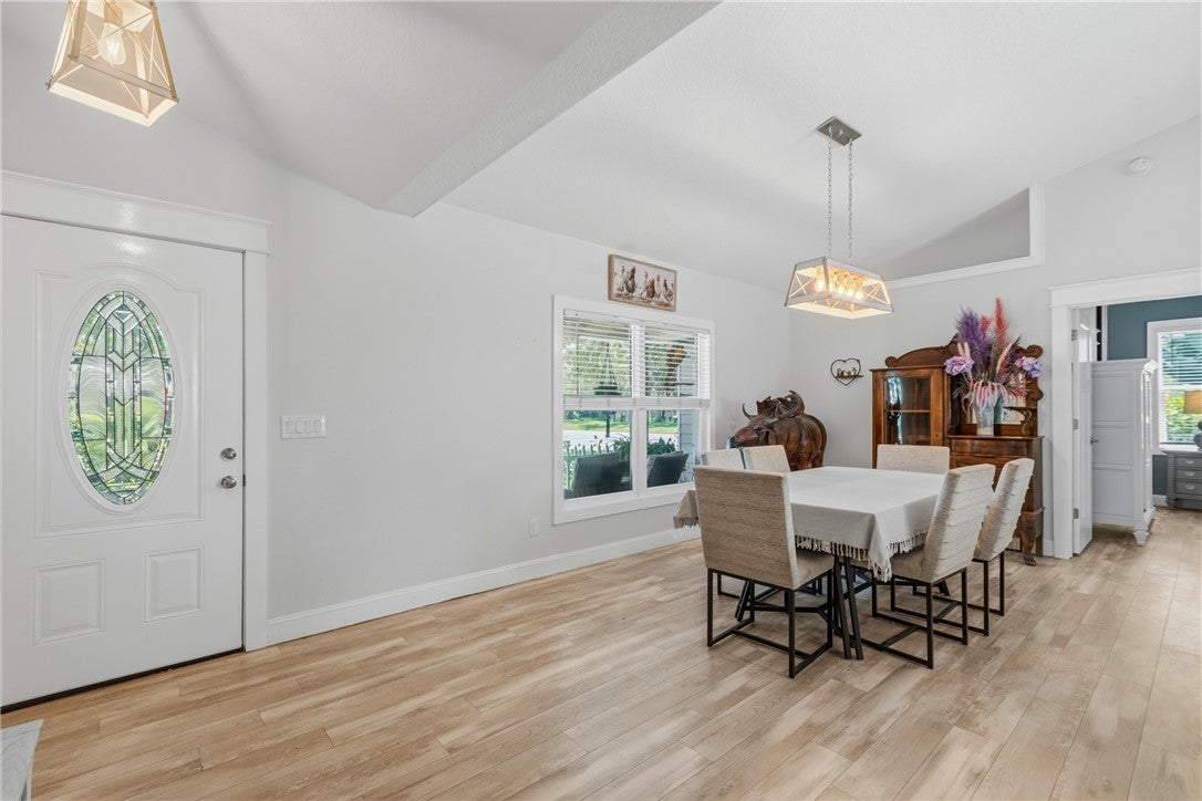 905 52 Ave, Vero Beach, FL 32966 photo