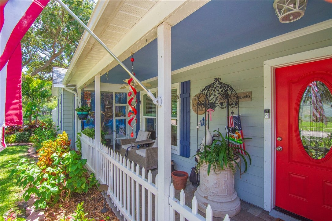 905 52 Ave, Vero Beach, FL 32966 photo