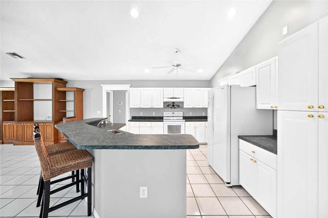 819 20 Ave, Vero Beach, FL 32960 photo