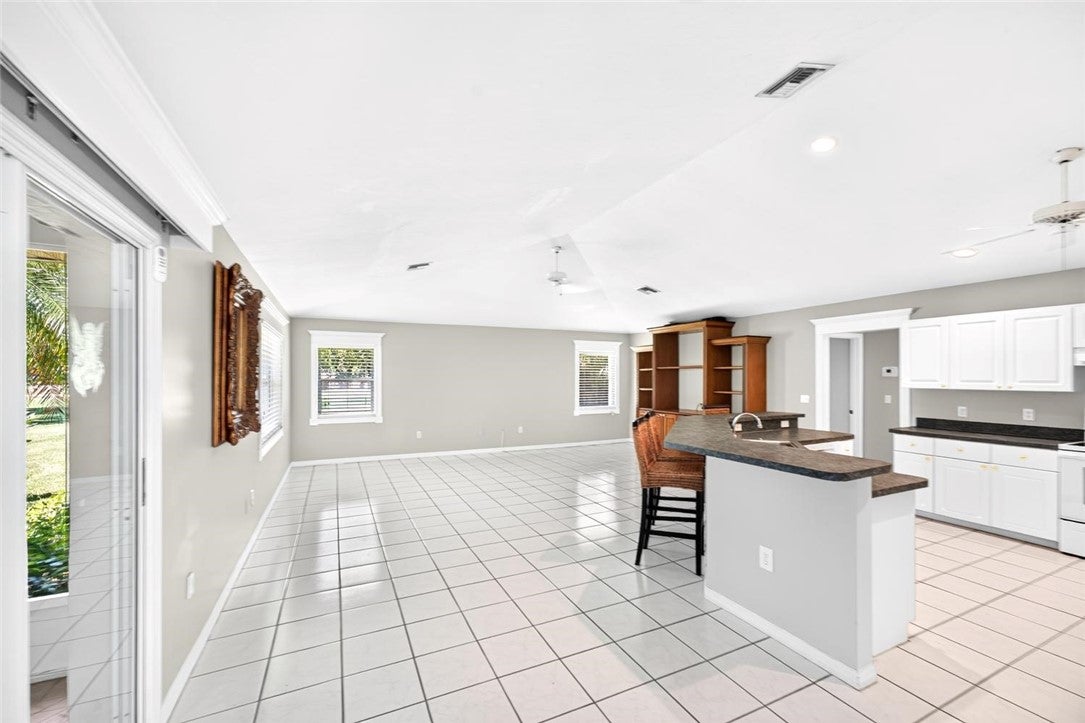 819 20 Ave, Vero Beach, FL 32960 photo