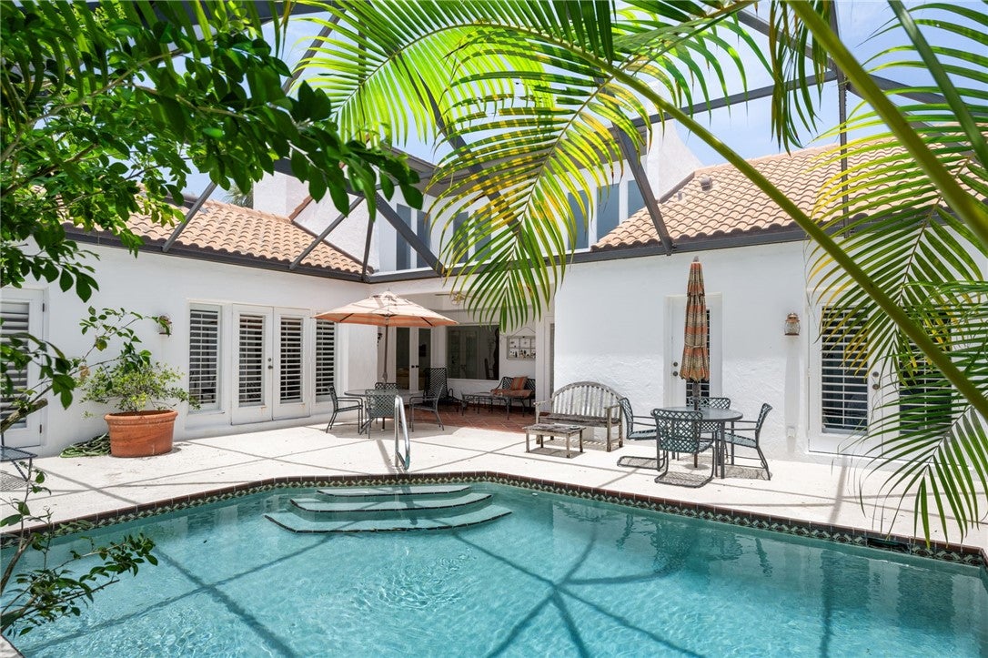 2135 Via Fuentes 2135, Vero Beach, FL 32963