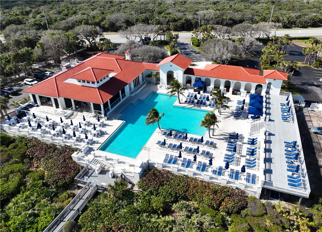 2152 Falls Mnr, Vero Beach, FL 32967 photo