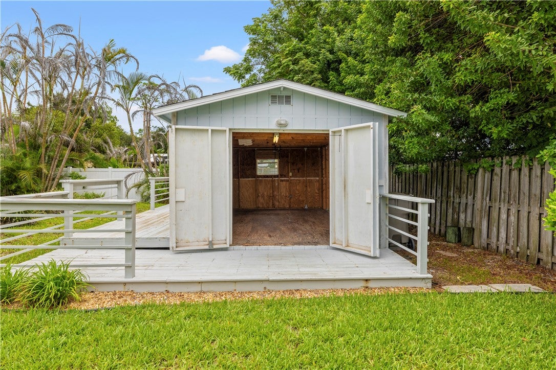 8131 135 St, Sebastian, FL 32958 photo