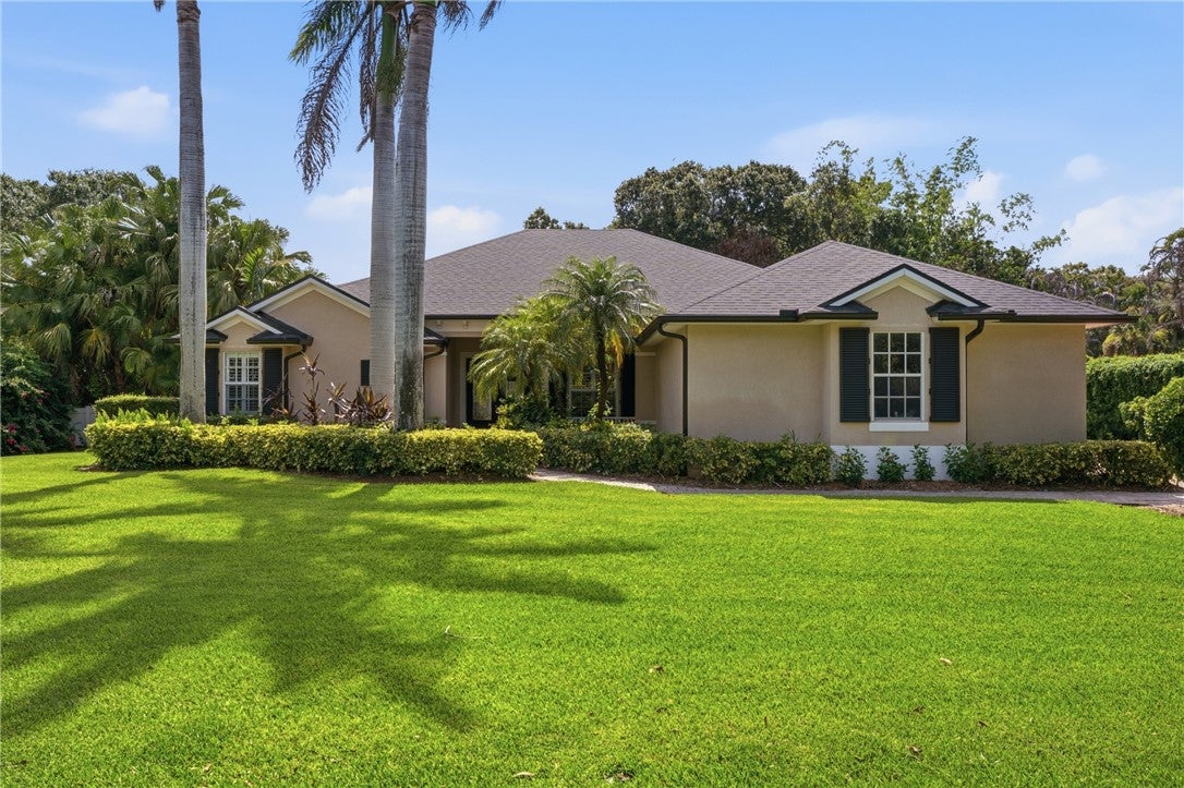 1500 51 Ct, Vero Beach, FL 32966 photo