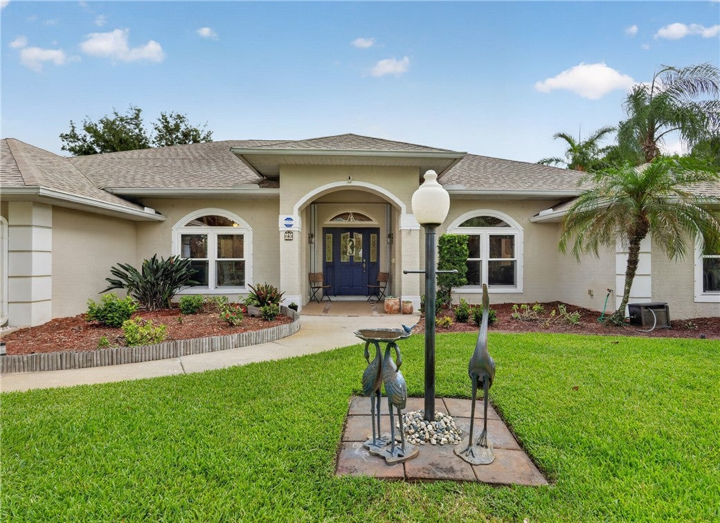 83 Blue Island St, Sebastian, FL 32958
