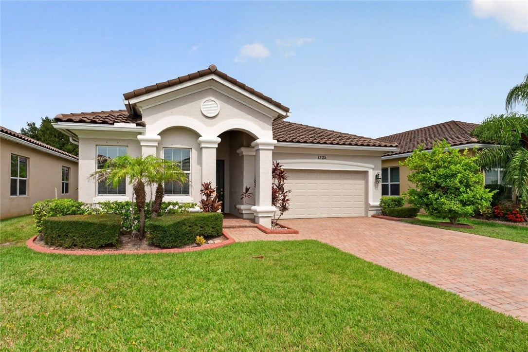 1805 Berkshire Cir, Vero Beach, FL 32968 photo