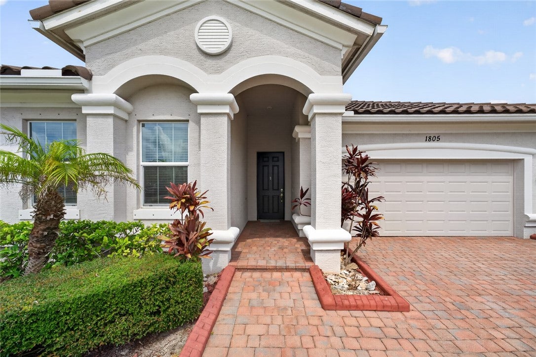 1805 Berkshire Cir, Vero Beach, FL 32968