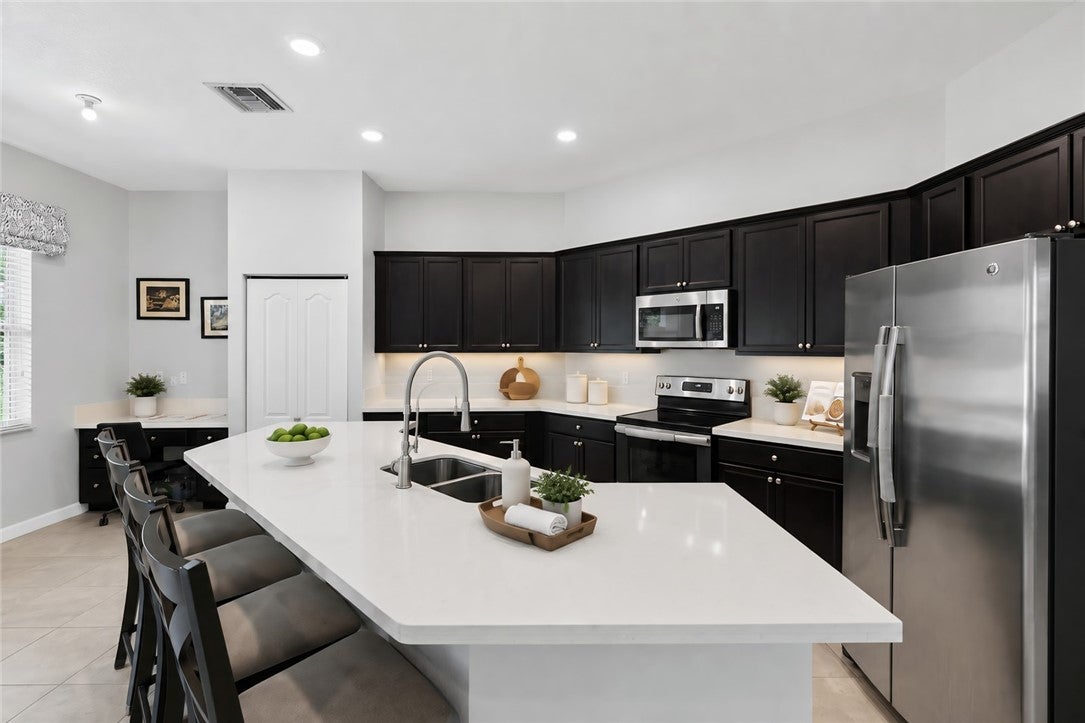 1805 Berkshire Cir, Vero Beach, FL 32968 photo
