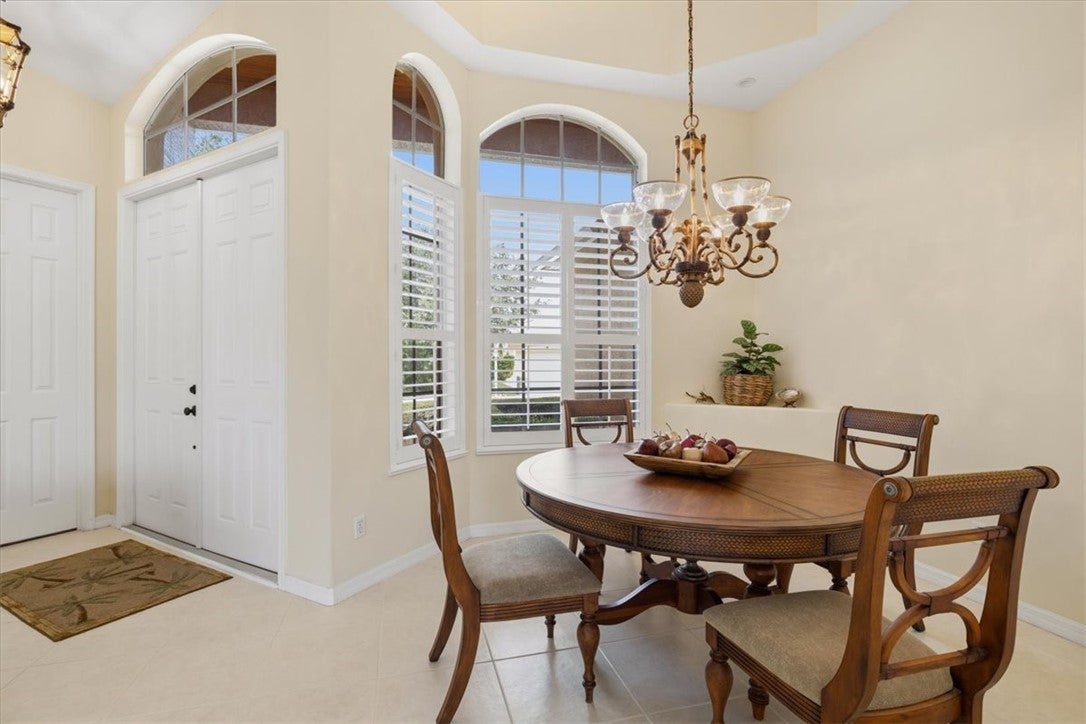 225 Champagne Ct, Vero Beach, FL 32968 photo