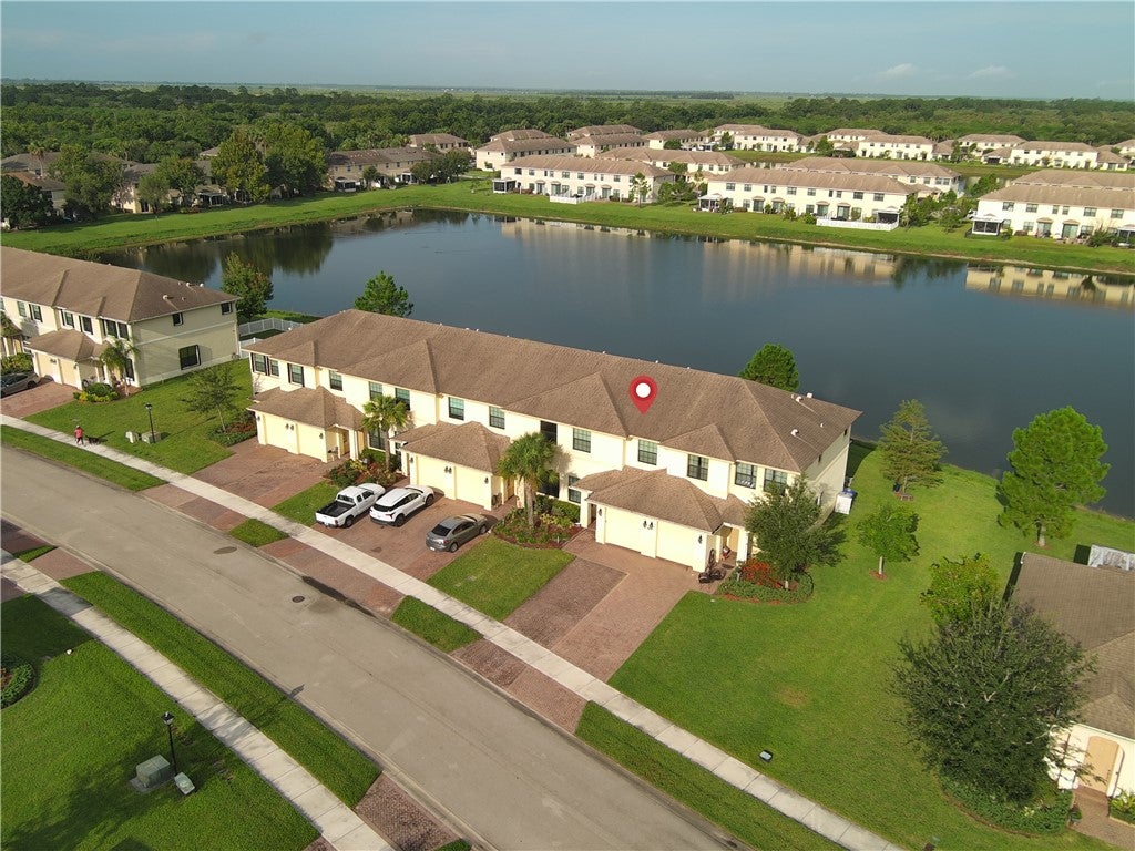 9892 E Villa Cir, Vero Beach, FL 32966 photo