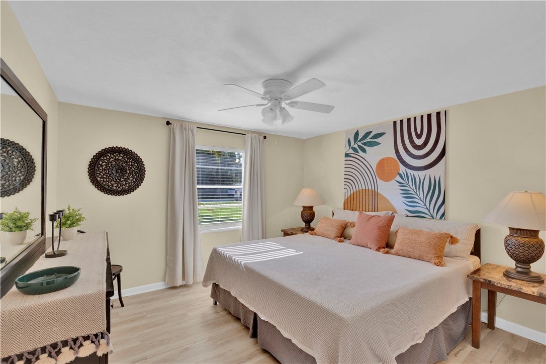 825 20 Ave, Vero Beach, FL 32960 photo