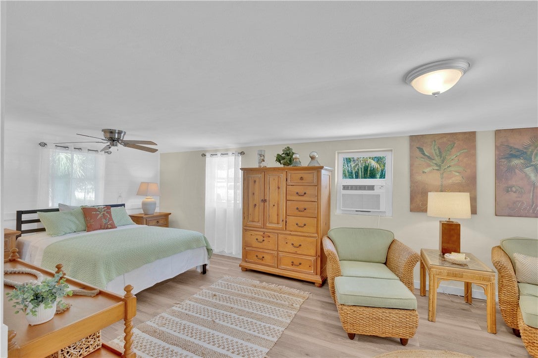 825 20 Ave, Vero Beach, FL 32960 photo
