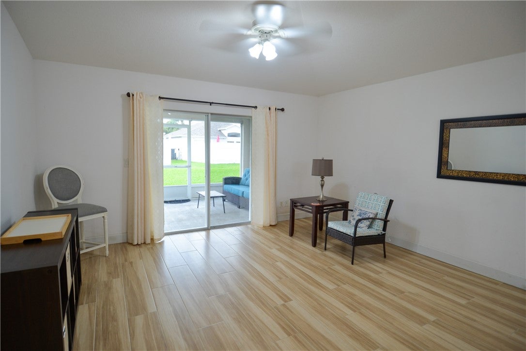 876 Greenleaf Cir, Vero Beach, FL 32960 photo