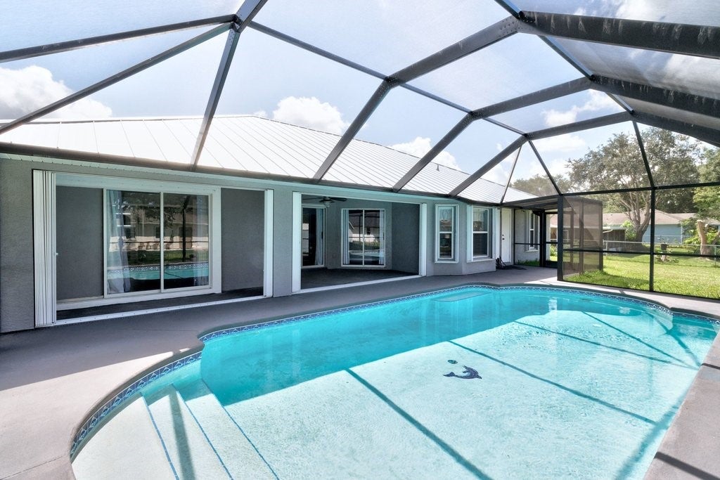 1461 Seahouse St, Sebastian, FL 32958 photo
