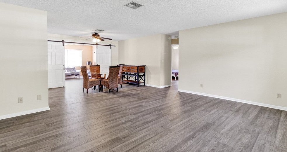 585 Ray St, Sebastian, FL 32958 photo