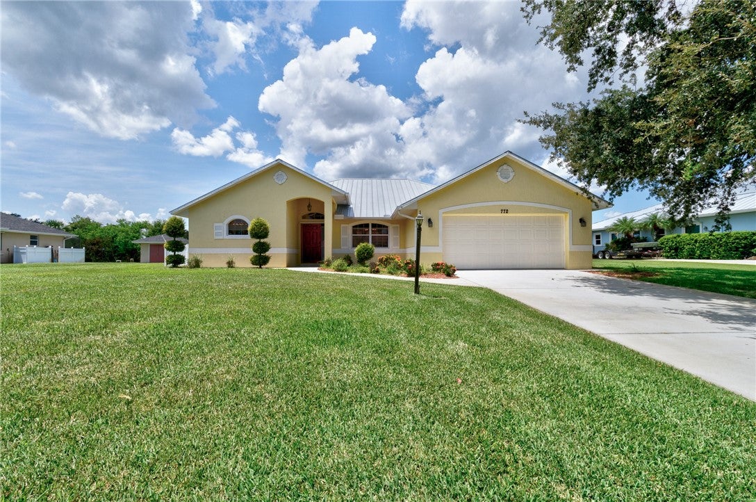 772 Holden Ave, Sebastian, FL 32958