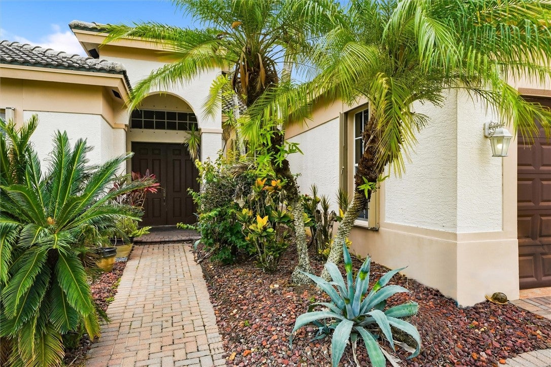 970 Amethyst Dr, Vero Beach, FL 32968 photo