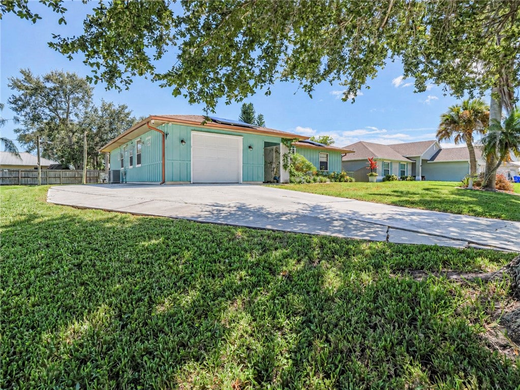 436 Tunison Ln, Sebastian, FL 32958 photo