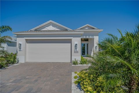 Single Family Residence in Vero Beach FL 2144 Falls Manor.jpg